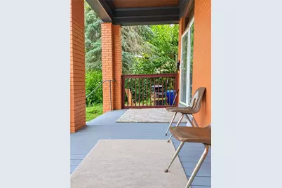 29 Maytide St, Pittsburgh, PA 15227 - Photo 2