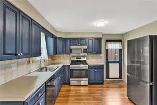 303 Pine Dr, New Stanton, PA 15672 - Photo 10
