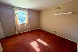 210 Courtney Pl, Pittsburgh, PA 15090 - Photo 20