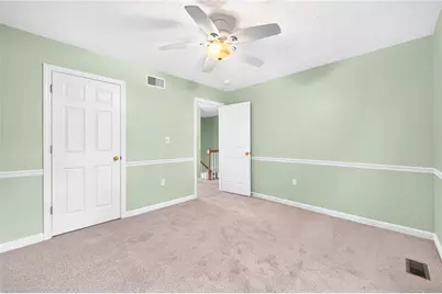 1619 Norman Dr, Pittsburgh, PA 15143 - Photo 36