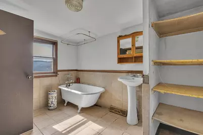 320 Pleasant Street, Industry, PA 15052 - Photo 16