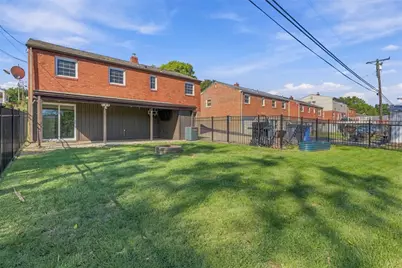 229 Orchard Spring, Scott Township, PA 15220 - Photo 22