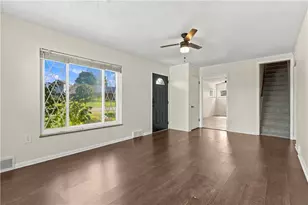 130 Sawyer Dr, Hopewell Township, PA 15001 - Photo 4