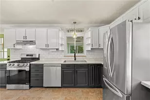 130 Sawyer Dr, Hopewell Township, PA 15001 - Photo 10