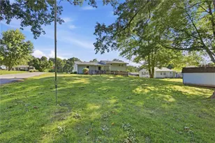 1935 Rettig Dr, Hermitage, PA 16148 - Photo 24