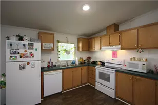 122 Eagle Pointe Dr, New Eagle, PA 15067 - Photo 20