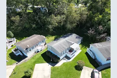 122 Eagle Pointe Dr, New Eagle, PA 15067 - Photo 26