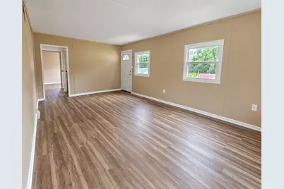 5017 Sherwood Rd, Bethel Park, PA 15102 - Photo 4