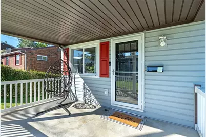 1565 Loretta Dr, Pittsburgh, PA 15235 - Photo 2