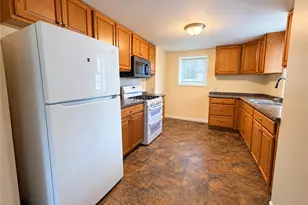 713 Allen Ave, Donora, PA 15033 - Photo 10