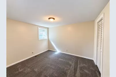 713 Allen Ave, Donora, PA 15033 - Photo 6