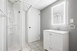 598 Joan St, Cranberry Township, PA 16066 - Photo 22