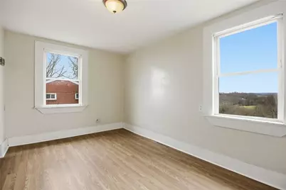 95 E Main St, Avella, PA 15379 - Photo 18
