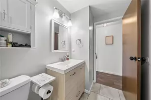 107 Frontenac Rd, Pittsburgh, PA 15068 - Photo 20