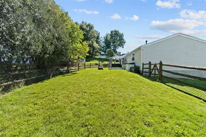 107 Frontenac Rd, Pittsburgh, PA 15068 - Photo 32