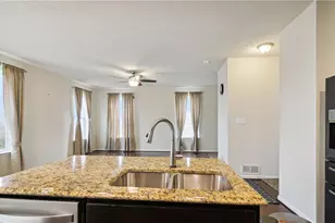 2218 Shawnee Dr, South Strabane, PA 15301 - Photo 8