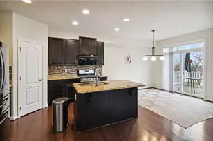 2218 Shawnee Dr, South Strabane, PA 15301 - Photo 6