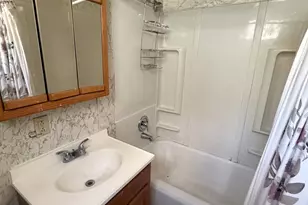 504 N 8th St, Clairton, PA 15025 - Photo 18