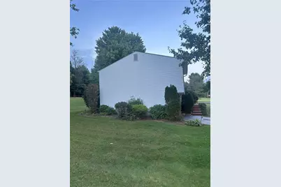 117 Highland Dr, Ohioville, PA 15052 - Photo 4