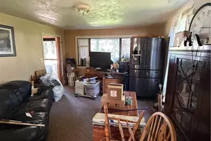 110 E Maple St, Other, PA 16239 - Photo 4