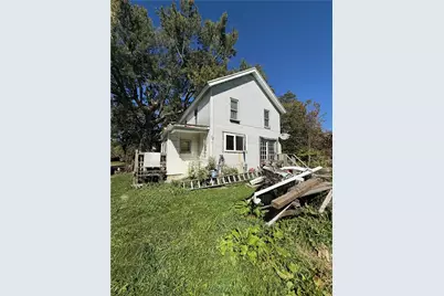 110 E Maple St, Other, PA 16239 - Photo 2