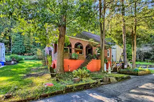 309 Dorothy Louise Dr, Hempfield Township, PA 15644 - Photo 4