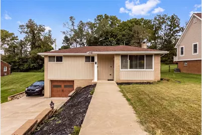 1233 McKinley Dr, Jefferson Hills, PA 15025 - Photo 2