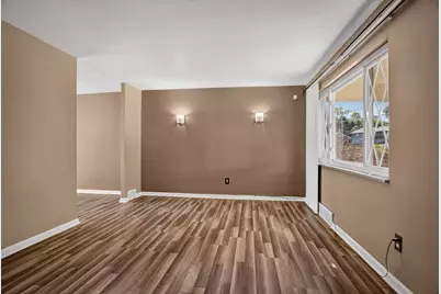 563 Sunnyfield Drive, Monroeville, PA 15146 - Photo 6