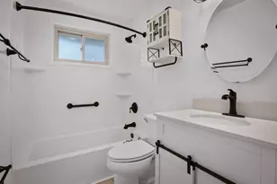 563 Sunnyfield Dr, Monroeville, PA 15146 - Photo 22