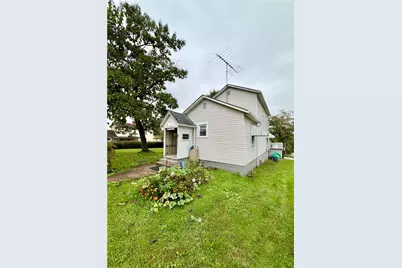243 Third Ave, Crucible, PA 15325 - Photo 6