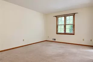 121 Windy Dr, Center Township, PA 16001 - Photo 20