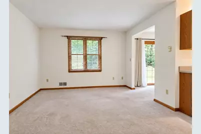121 Windy Drive, Center Township, PA 16001 - Photo 6