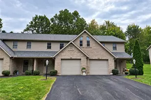 121 Windy Dr, Center Township, PA 16001 - Photo 34
