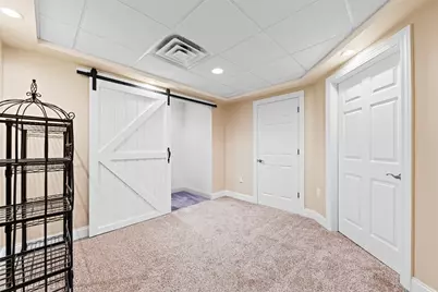 737 Lindwood Drive, Hempfield Township, PA 15601 - Photo 32