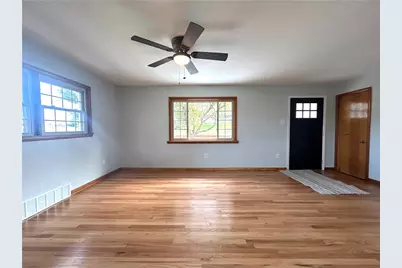 714 Maple Dr, Monongahela, PA 15063 - Photo 8