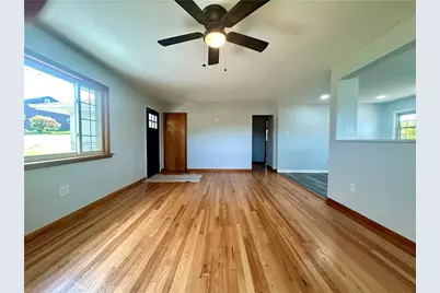 714 Maple Dr, Monongahela, PA 15063 - Photo 6