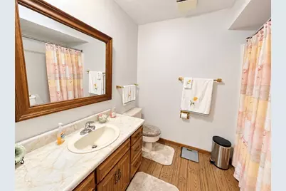 2924 Glenda Dr, Scott Township, PA 16101 - Photo 18