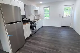 2346 Main St, Pittsburgh, PA 15235 - Photo 10