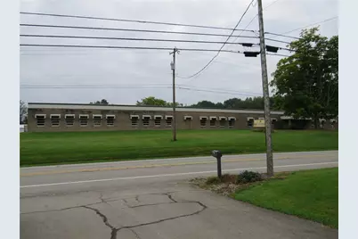 2426 Perry Hwy, Perry Township, PA 16130 - Photo 10