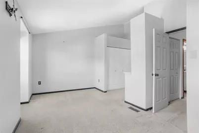 5011 Hamilton Dr, Hopewell Township, PA 15001 - Photo 24
