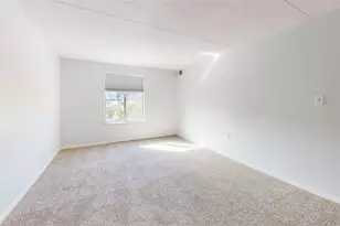 2120 Greentree Rd, Scott Township, PA 15220 - Photo 14