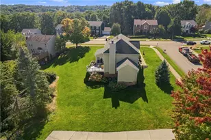 3001 Linden Ct, Moon/Crescent Twp, PA 15108 - Photo 34