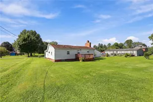 210 Edwards St, Dunbar Township, PA 15486 - Photo 32