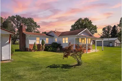 210 Edwards St, Dunbar Township, PA 15486 - Photo 2