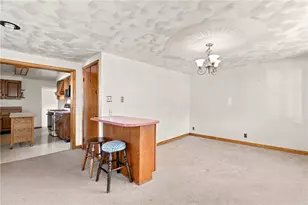 210 Edwards St, Dunbar Township, PA 15486 - Photo 8
