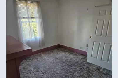 2255 Almont St, Pittsburgh, PA 15210 - Photo 6