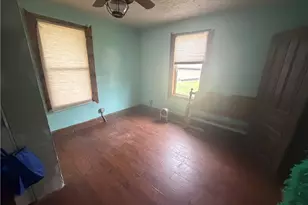201 Elm Rd, South Union Township, PA 15401 - Photo 12