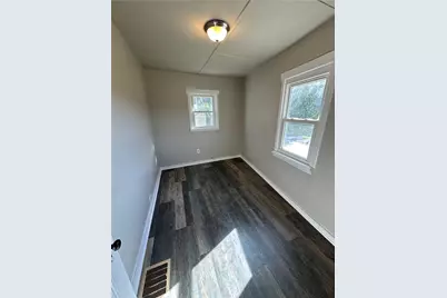 1107 Wisconsin Ave, Pittsburgh, PA 15216 - Photo 14