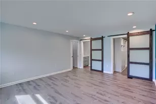 2525 Country Side Ln, Pittsburgh, PA 15090 - Photo 16