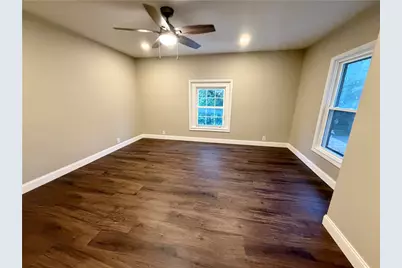 219 E Wallace Ave #2, New Castle, PA 16101 - Photo 12